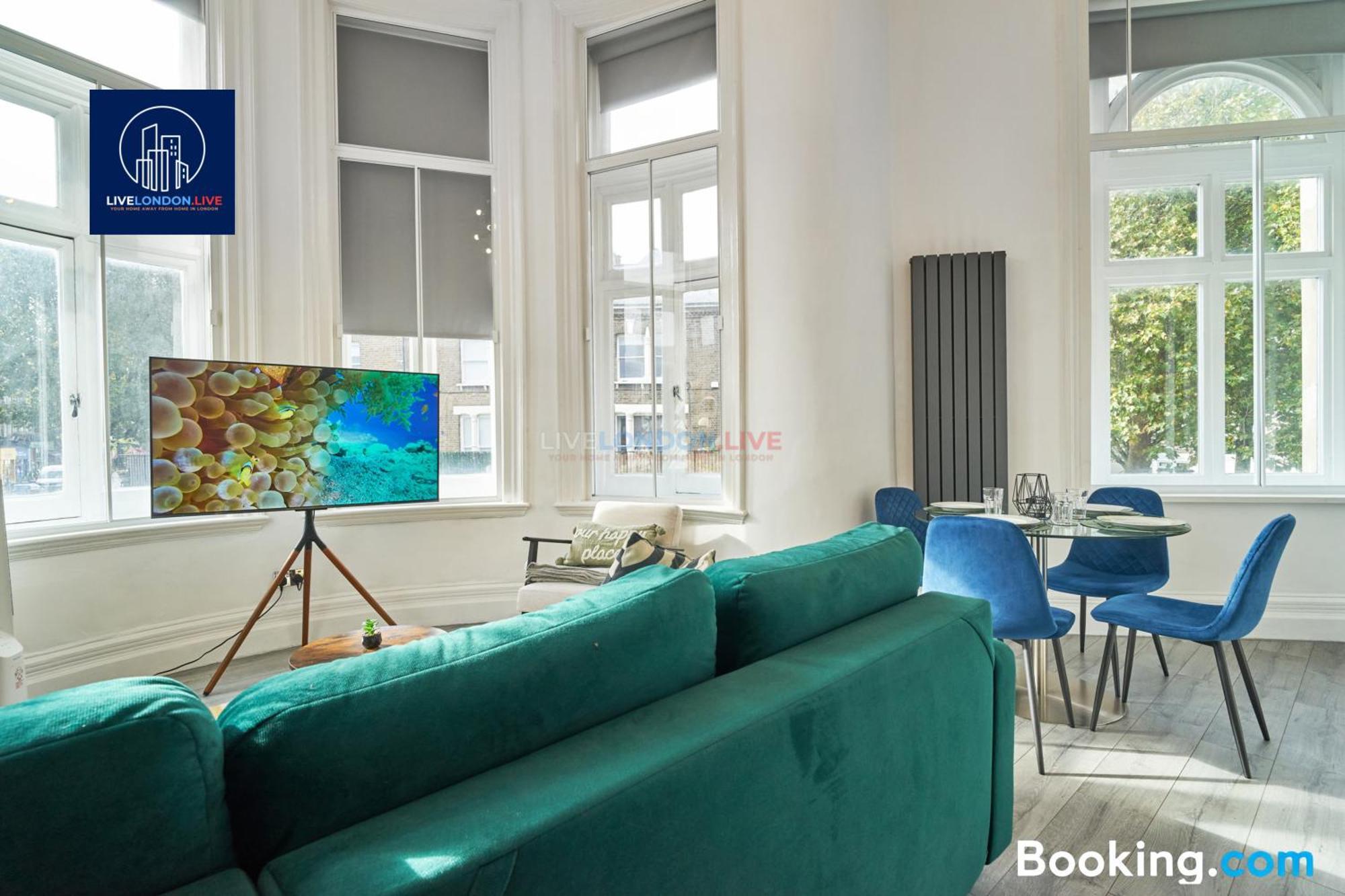 Last-Minute Specials L Sleeps Up To 4 Guests L One-Bedroom Apartment With King Bed And High Ceilings Near Camden By Live London Short Lets & Serviced Accommodation Ngoại thất bức ảnh